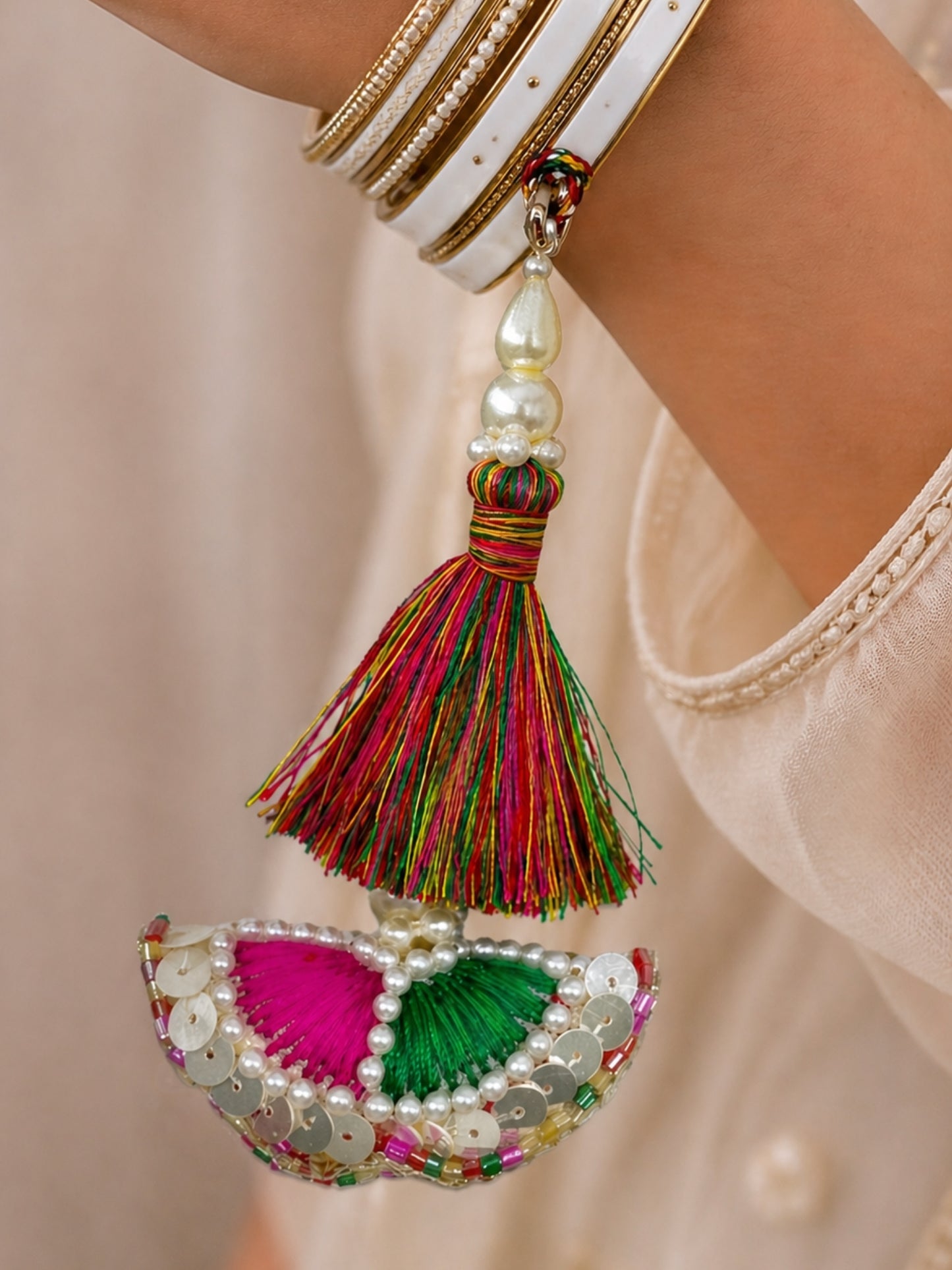 (Set of 2) Peace Symbol Tassel Lumba Rakhi Bhaiya Bhabhi