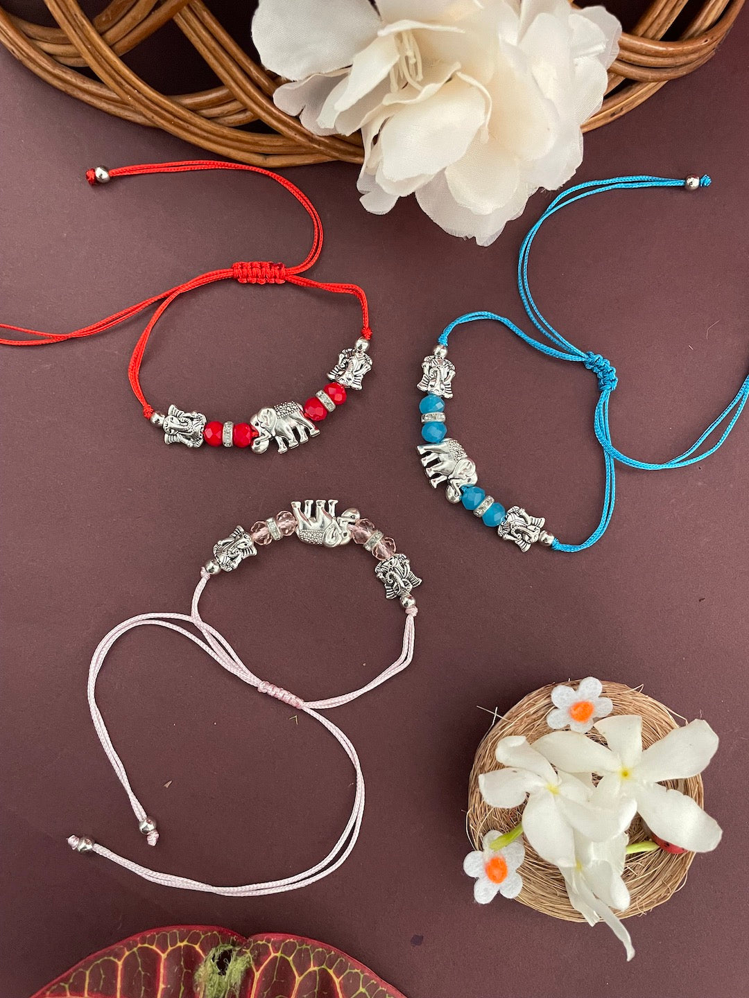 Set Rakhis