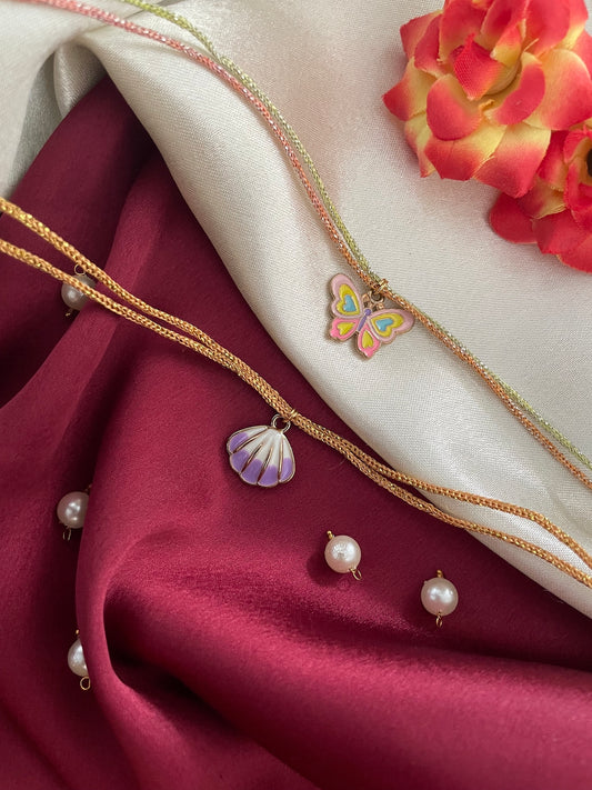 (Set of 2) Butterfly/Sea Shell Charms Rakhi Lumba