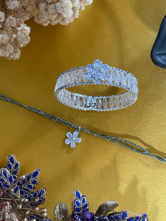 (Set of 2) Flower/ Ka Lumba Rakhi