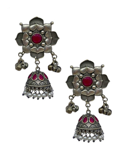 Stud Earrings Square Red Enamel With Pearl Design
