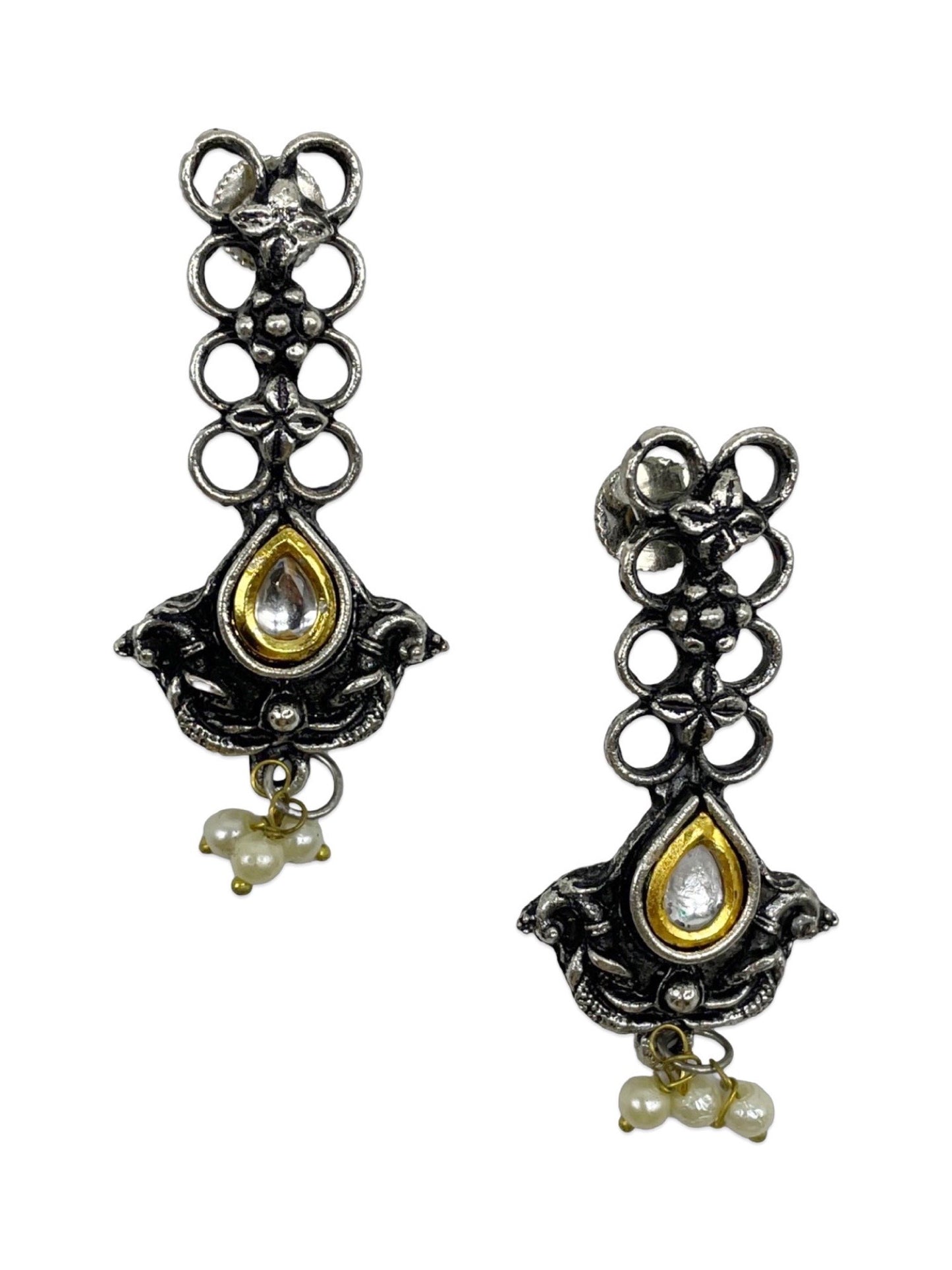 Stud Earring Flower Drop Design With Pearl Design