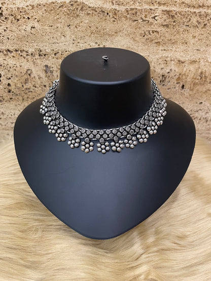 Silver Choker necklace Flower Design