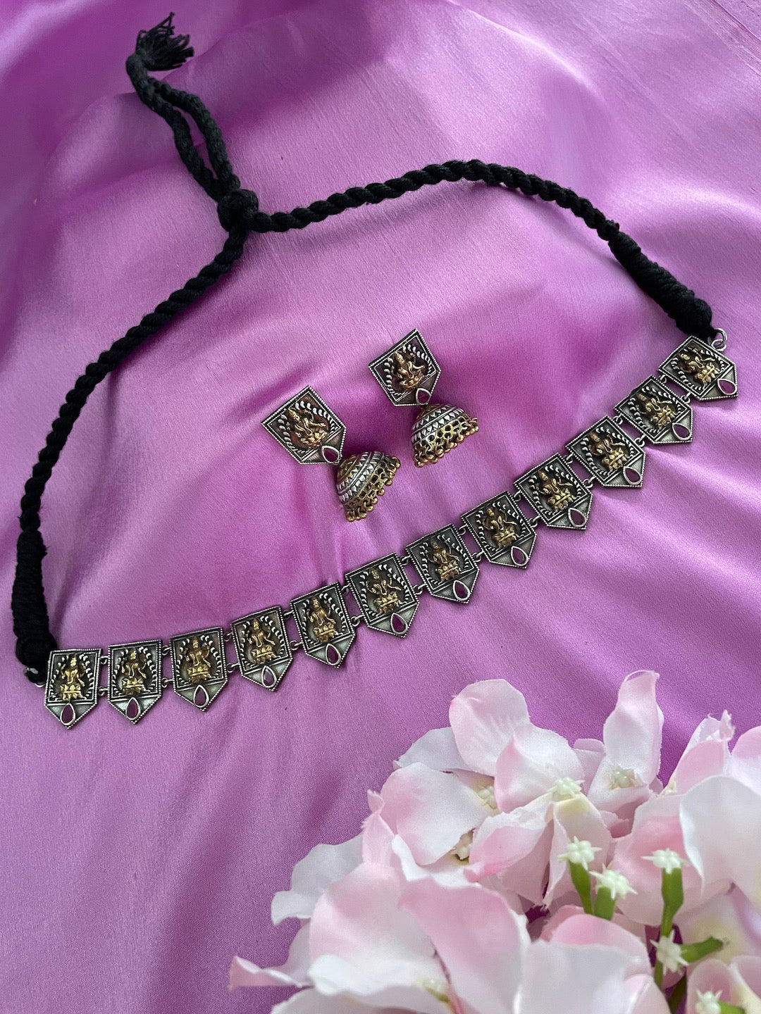 Silver Choker Necklace Lakshmi Design