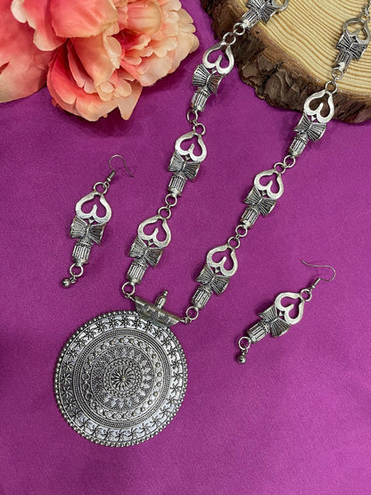 Silver Necklace Set Om & Damru Design