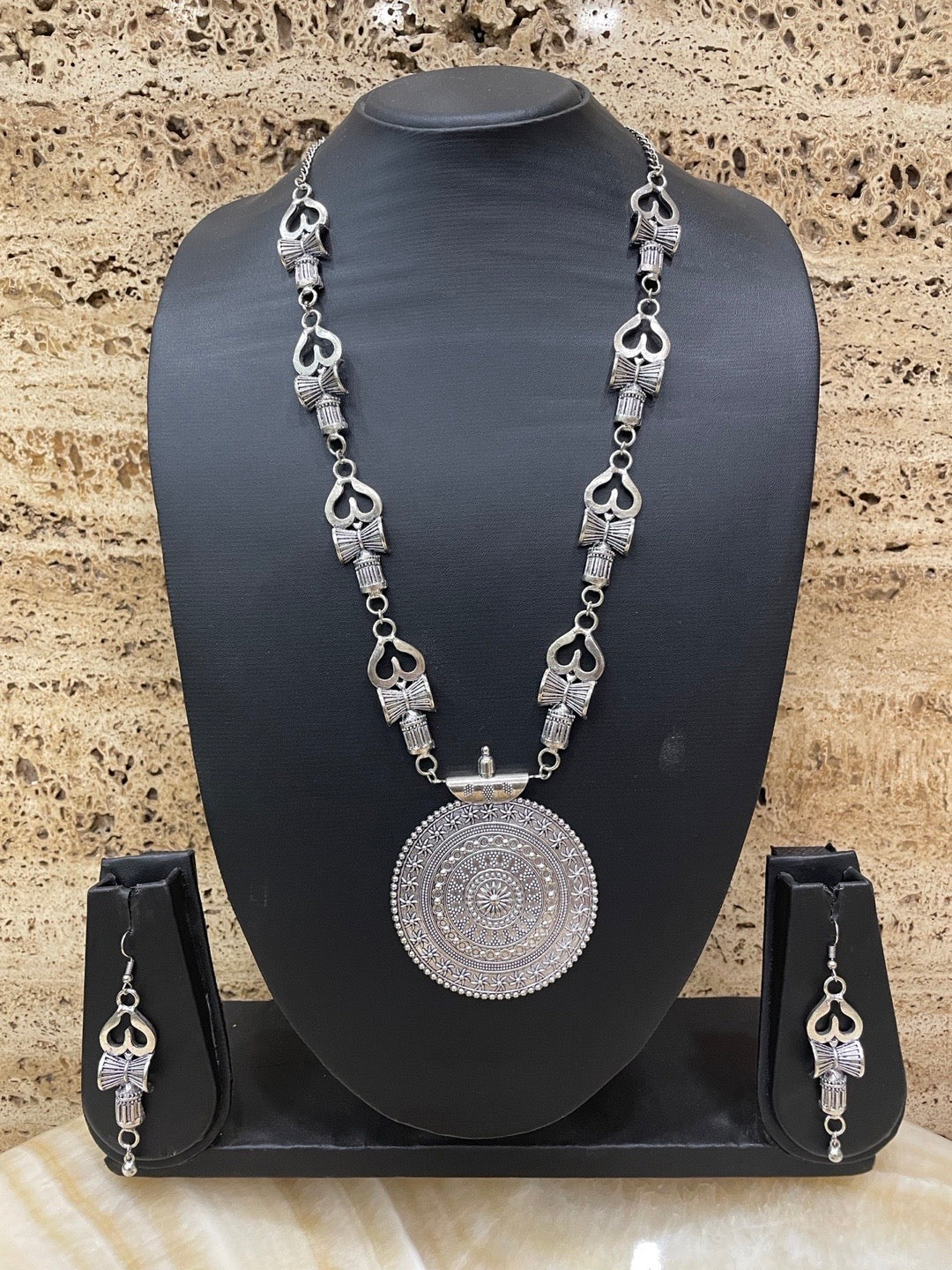 Silver Necklace Set Om & Damru Design