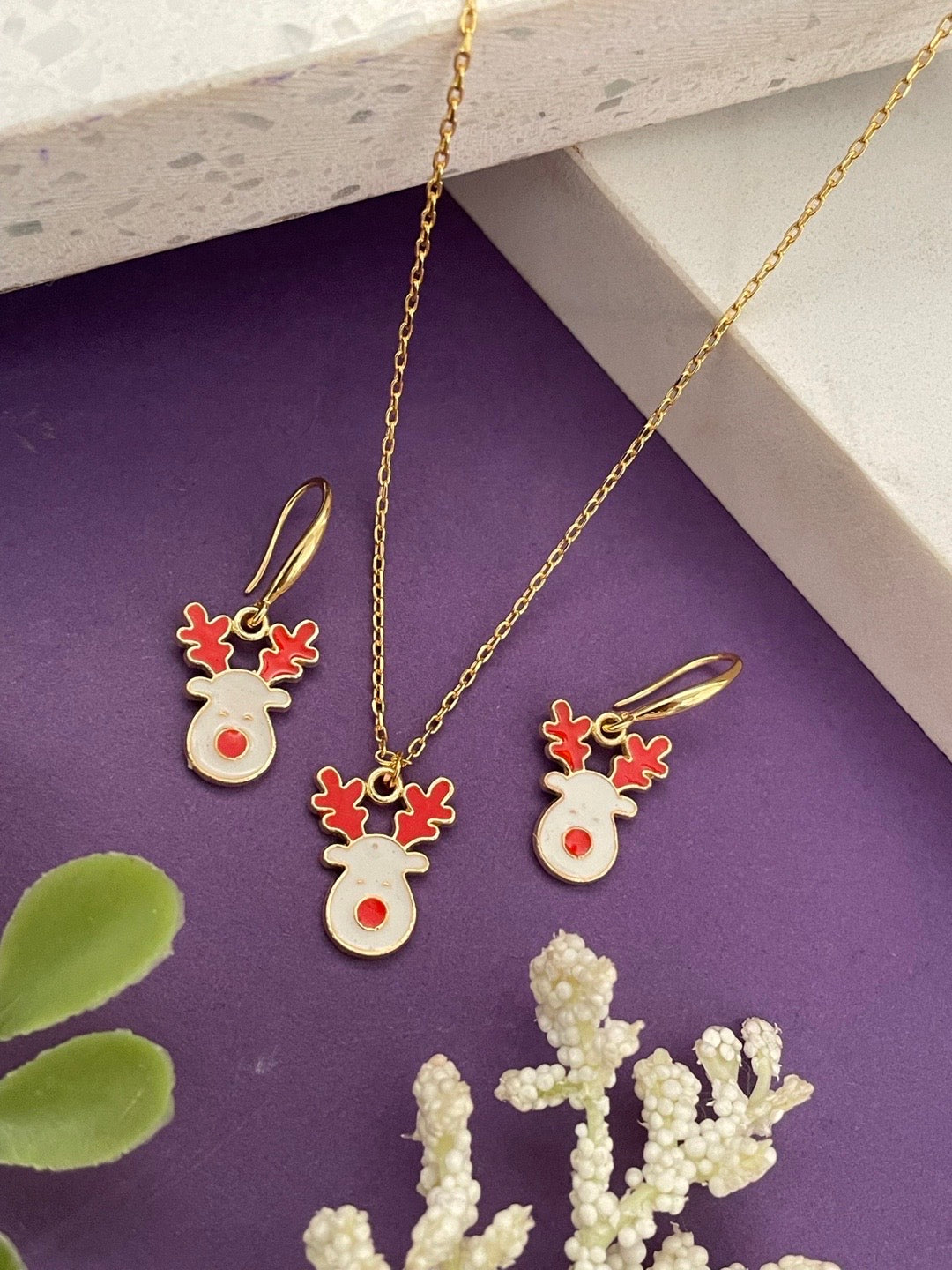 Christmas White & Red Reindeer Charm Necklace set