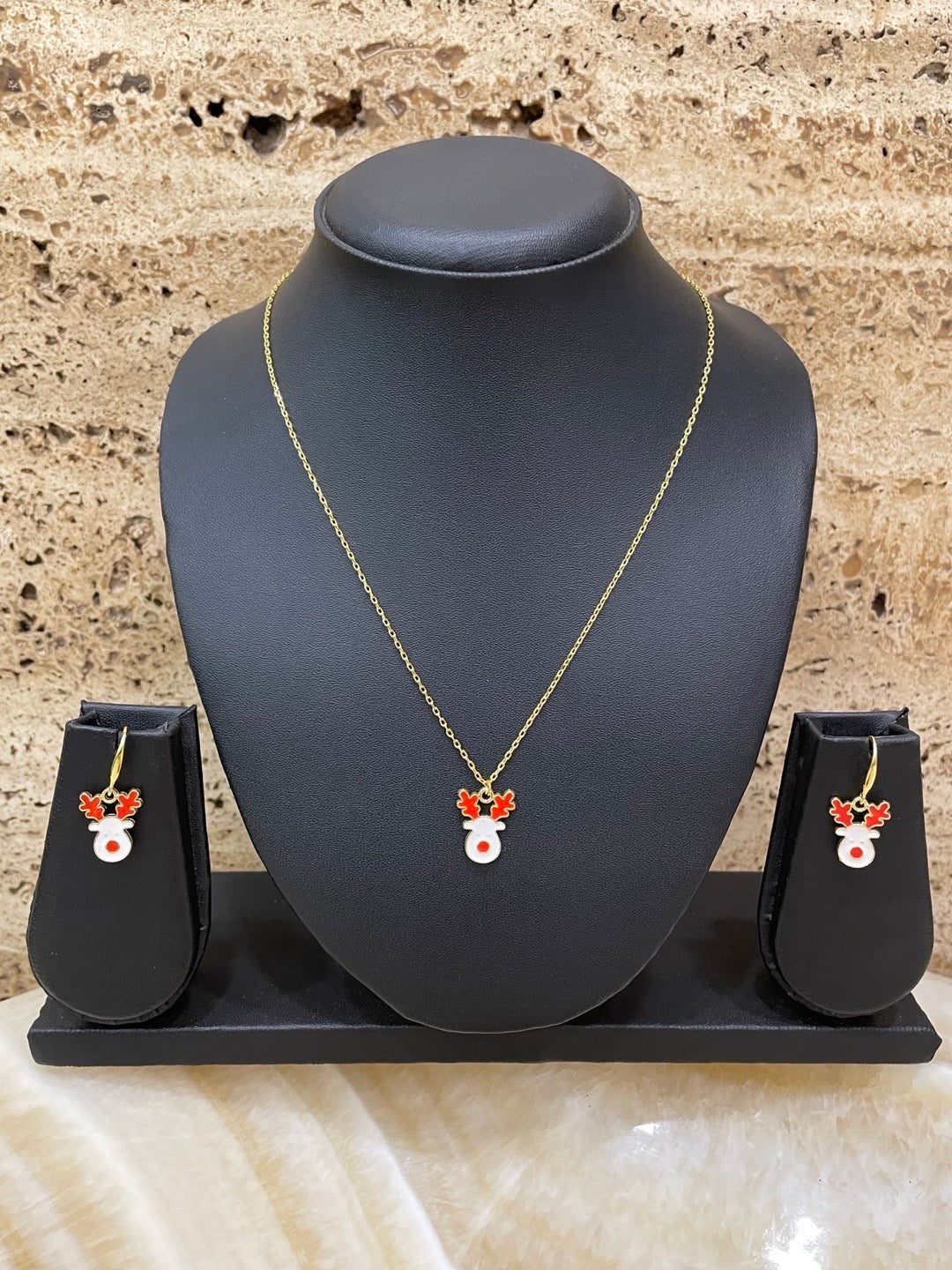 Christmas White & Red Reindeer Charm Necklace set