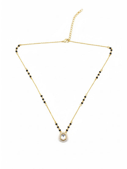 Kundan & AD Oval Pendant Short Mangalsutra Design