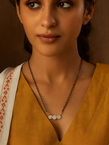 AD Flower Round Pendant Short Mangalsutra Design