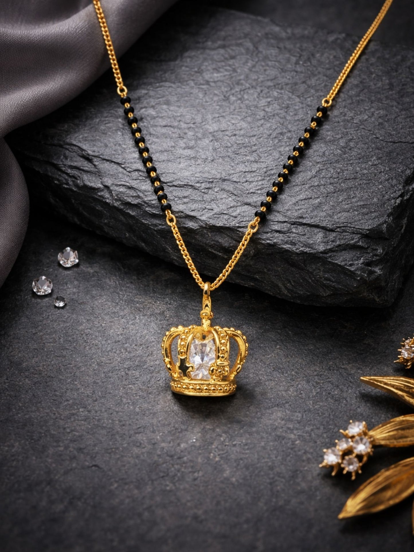 Crown Pendant Short Mangalsutra Design for Women