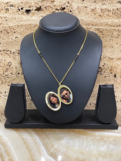 Big Oval Shape Photo-Frame Mangalsutra