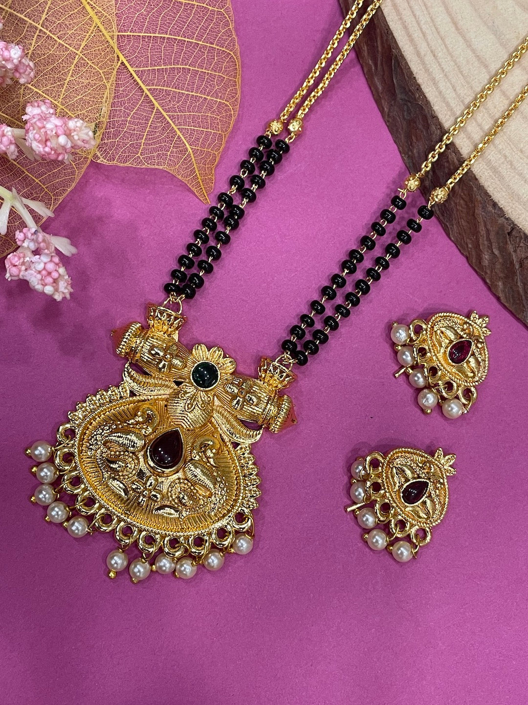 Peacock/Flower/Pearl Pendant Mangalsutra Set