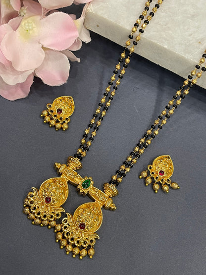 Flower Pendant Mangalsutra Set