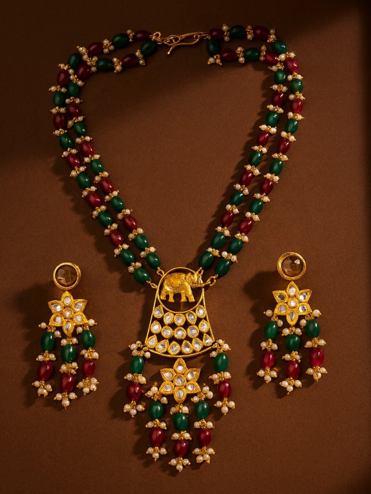 Elephant Pendant Green/Maroon Beads & Pearl Mala Necklace Set