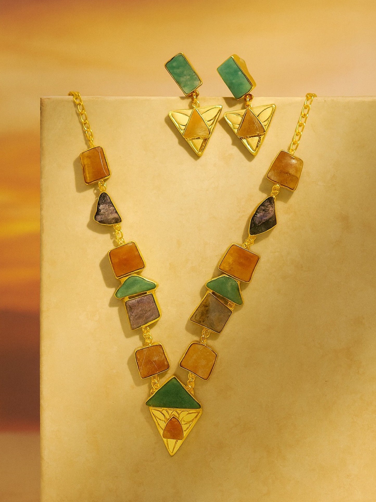 Semi-Precious Cornoline Green Avencharin Ruby Zuside Stone Beads Mala Necklace Set
