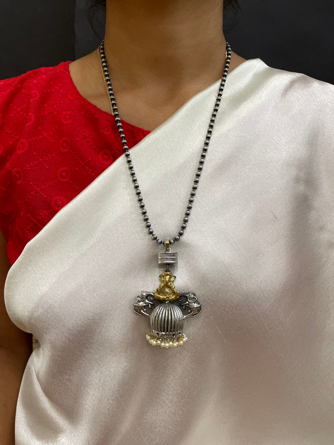 Silver Necklace Ganesha & Pearl Design