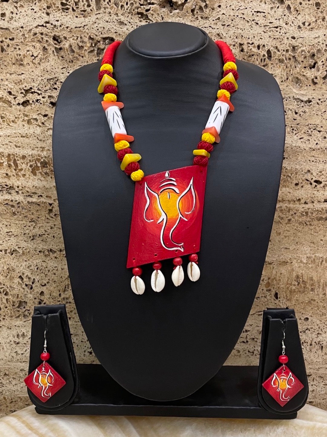 Hand Painted Ganesha/shell Necklace Set