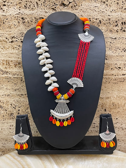 Tribal & Sea Shell Design Necklace Set