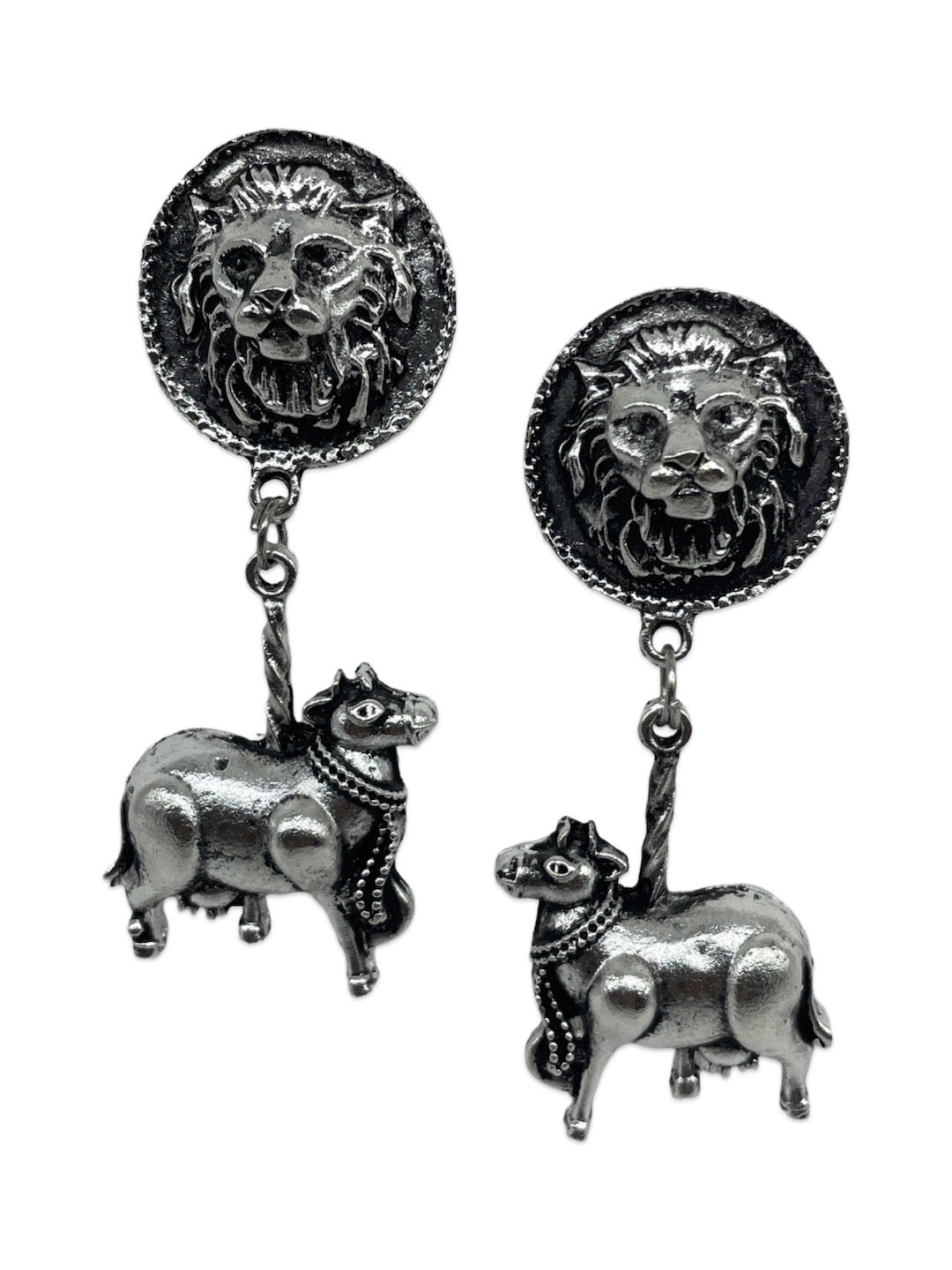 Silver Necklace Set Lion/Bull/Cow Design