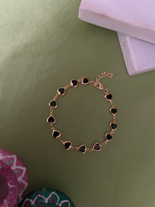 Black Color Stone Heart Charm Bracelet Rakhi Lumba