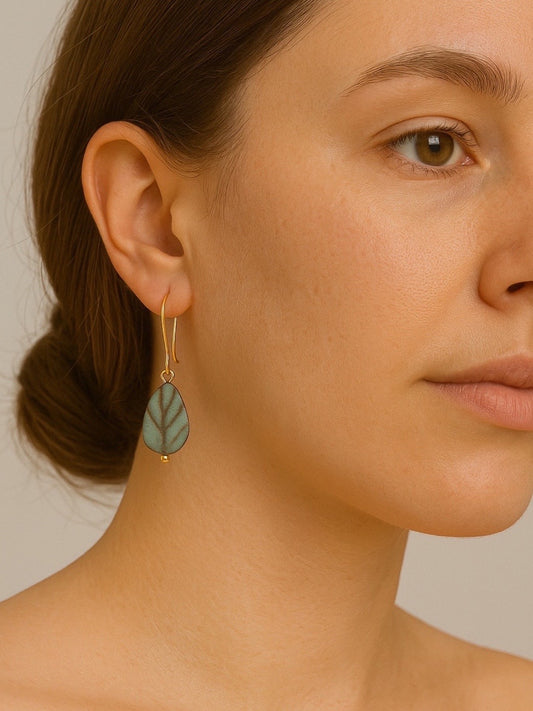 Mini Leaf Shape Design Dangler Earrings