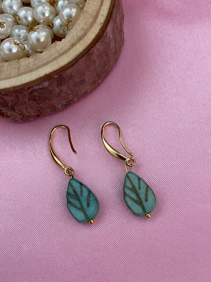 Mini Leaf Shape Design Dangler Earrings