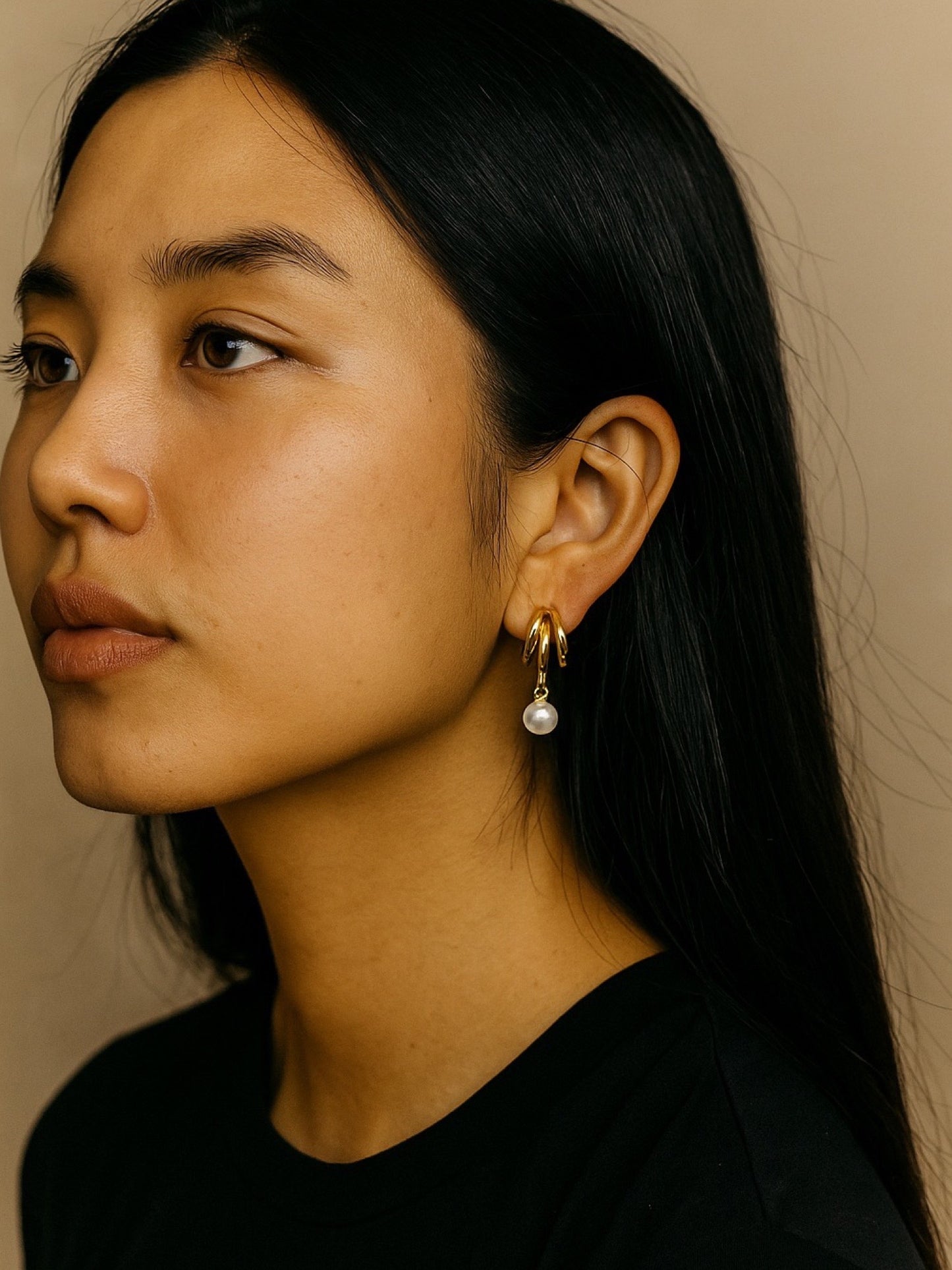 Half Hoop With Pearl Design Western Earrings