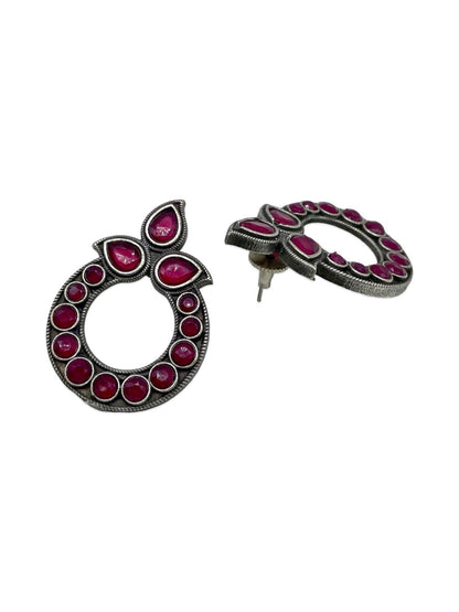 Stud Earrings Elegant Pink Enamel Design