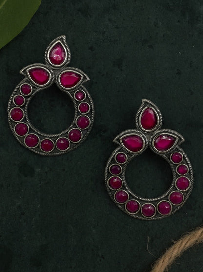 Stud Earrings Elegant Pink Enamel Design