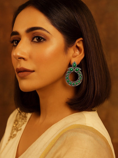 Stud Earrings Elegant Green Enamel Design