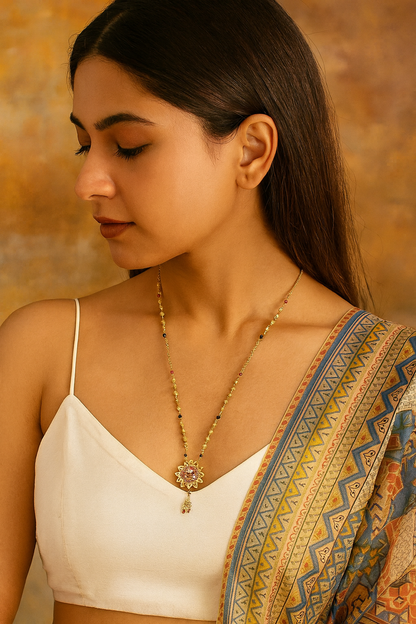 AD Flower Pendant Design Short Necklace