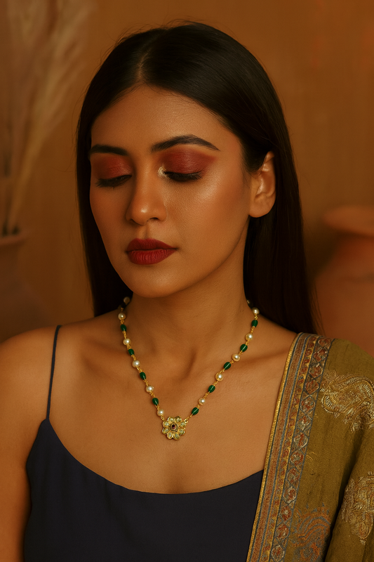 Kundan Flower Pearl & Green Beads Short Necklace design