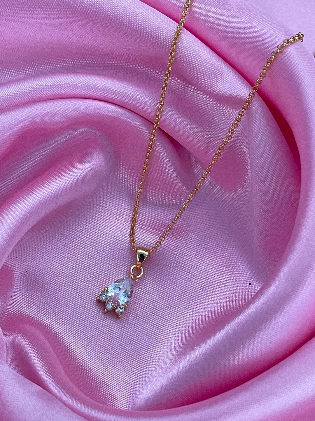 AD Drop & Flower Pendant Necklace