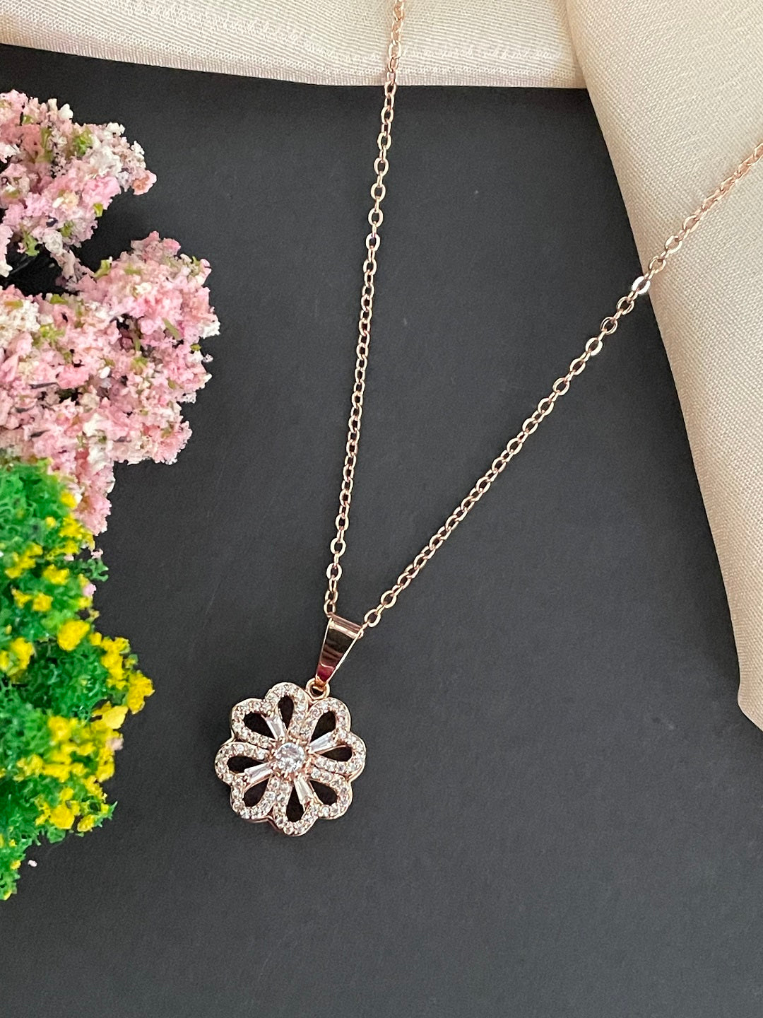 Rose Gold Flower Pendant Necklace Design