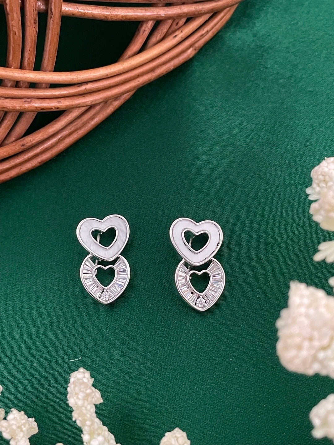 Fresh-water Pearl Hearts Stud Earrings