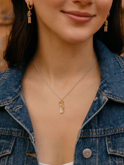 Two-Tone Hug Pendant Necklace Set for Women