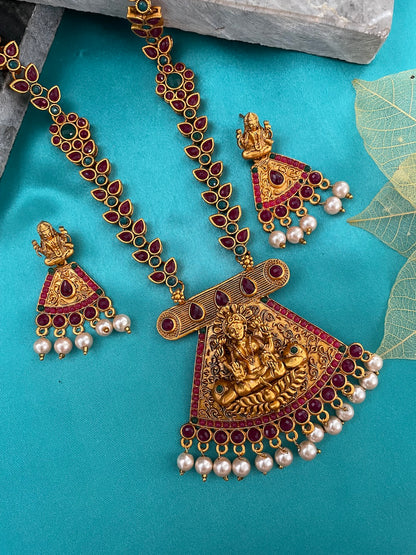 Laxmi/Flower Pearl Necklace Set Temple Jewelry