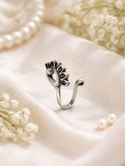 Maharashtrian Peacock Nath Traditional Nose Pin