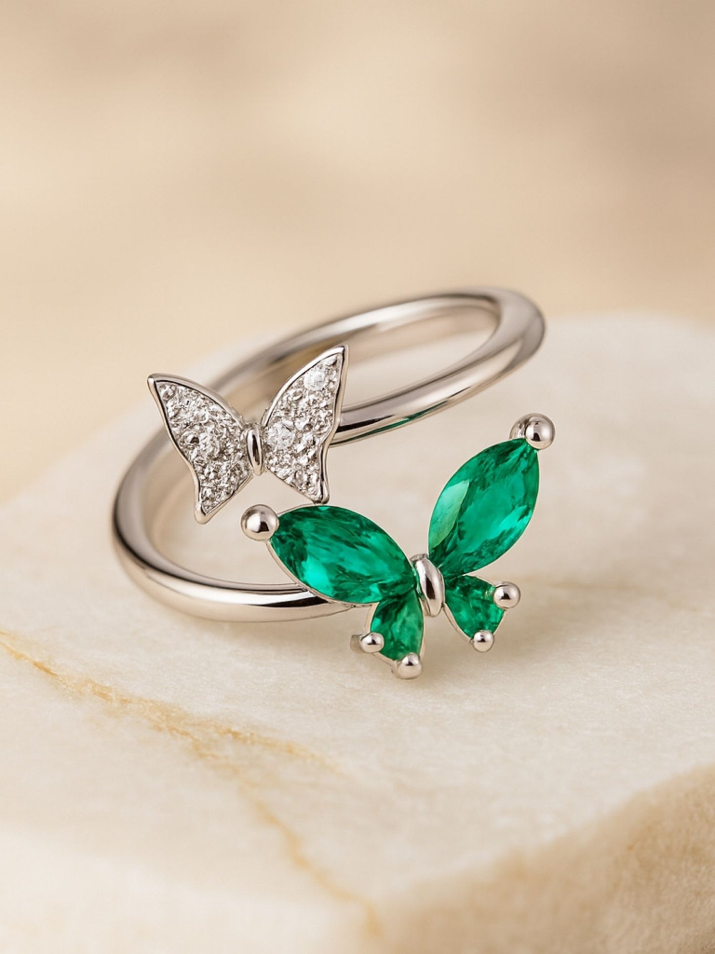 Silver-Plated Green Butterfly Finger Ring