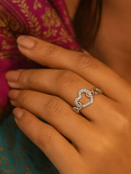 Silver-Plated American Diamod Heart Finger Ring