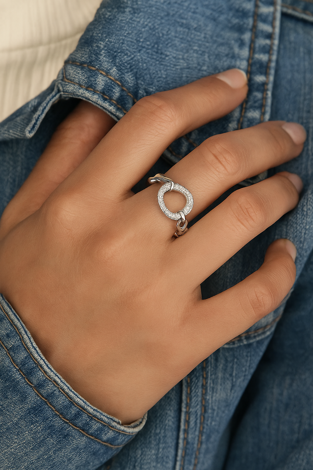 Silver-Plated Interlocked Finger Ring