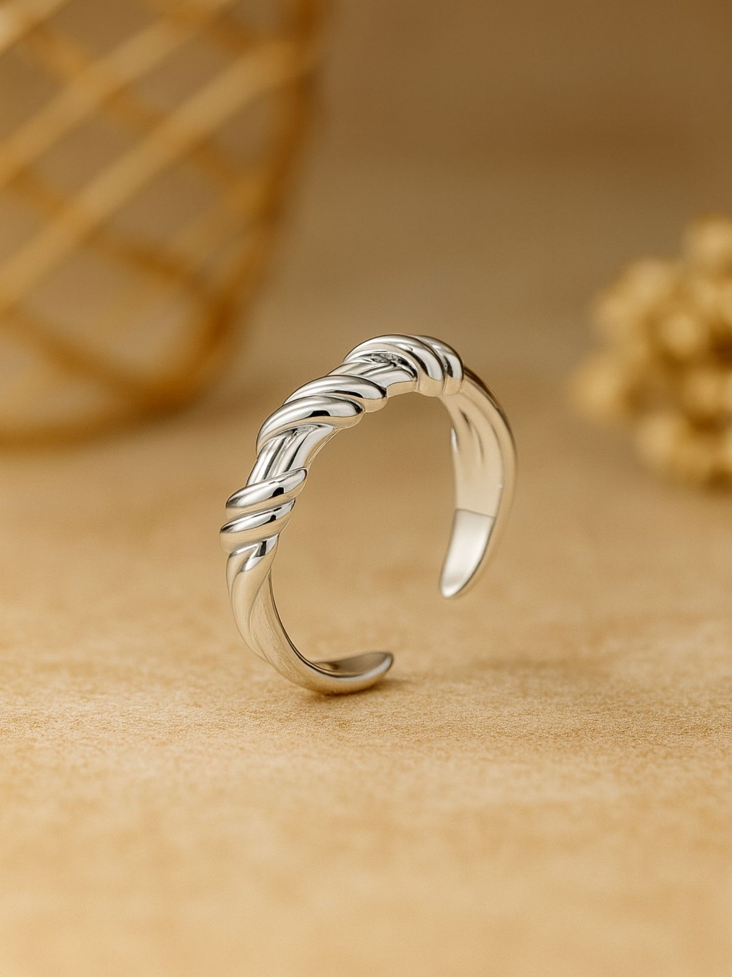 Silver-Plate Simple Knotted Finger Ring