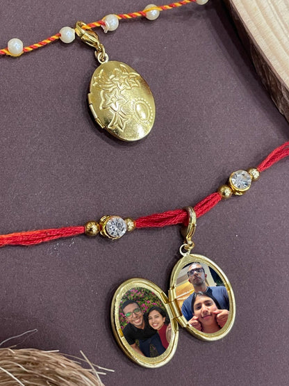 (Set of 2) Photo Frame/Lumba & Rakhi +2 Free Chains