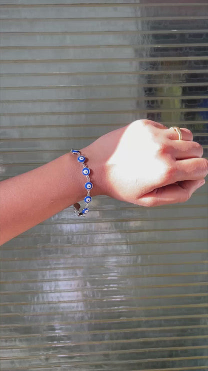 Latest Blue Evil Eye Design Silver Plated Adjustable Wrist Bracelet