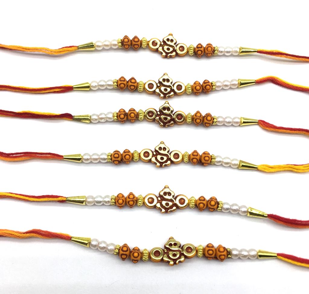 Set Rakhis