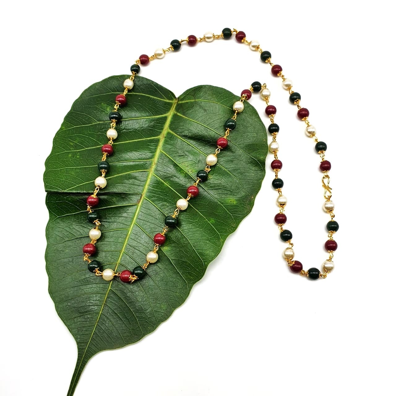 Digital Dress Room Gold Plated Necklace with Red Green & White Pearl Mala Necklace