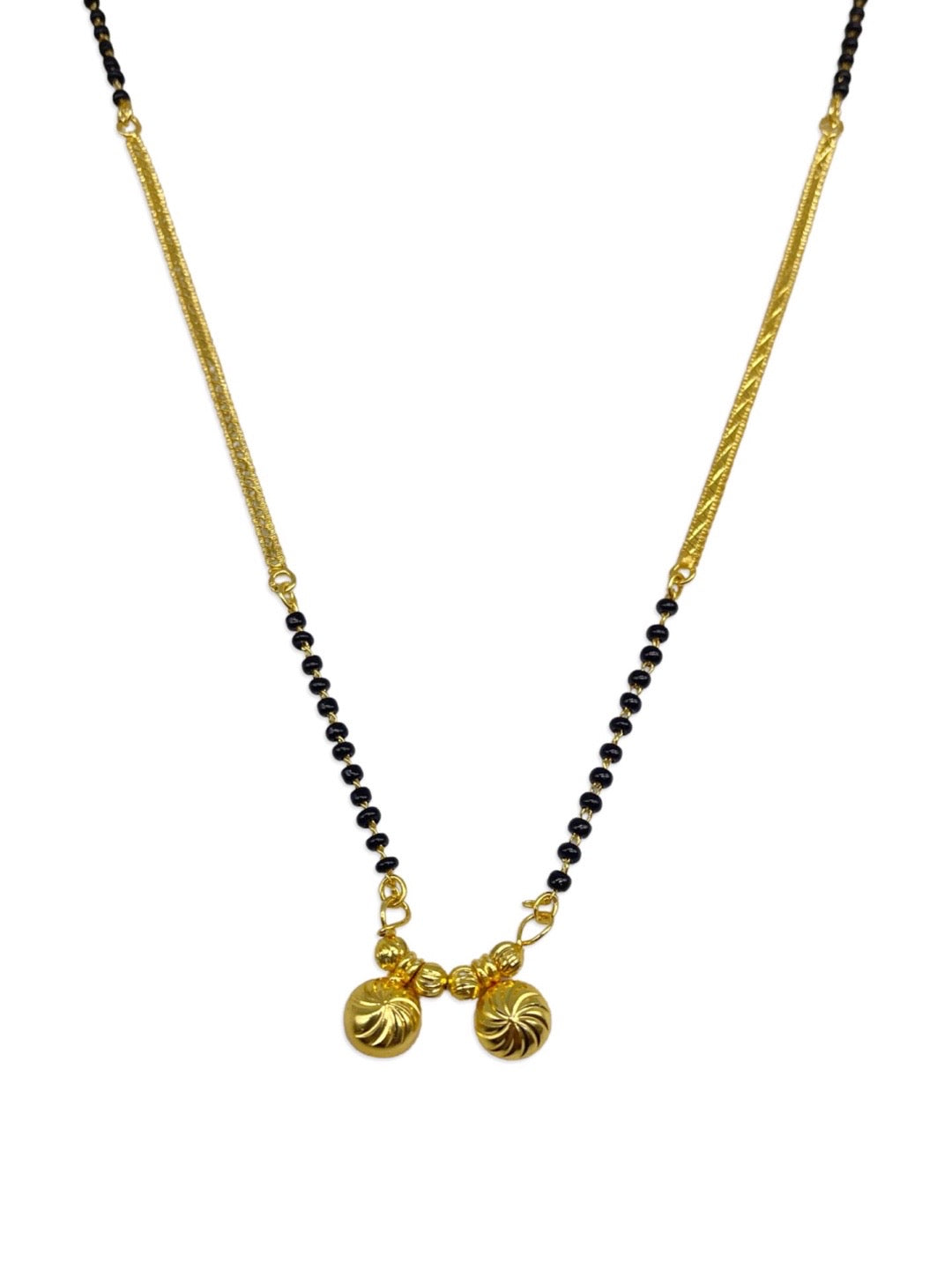 Short Mangalsutra Designs Gold Plated Latest 2 Vati Pendant Single Layer Gold Chain Mangalsutra