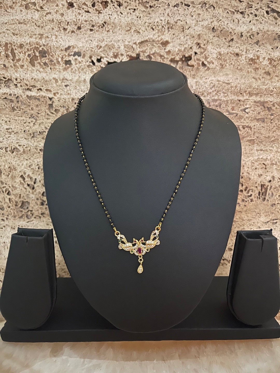 Short Mangalsutra designs