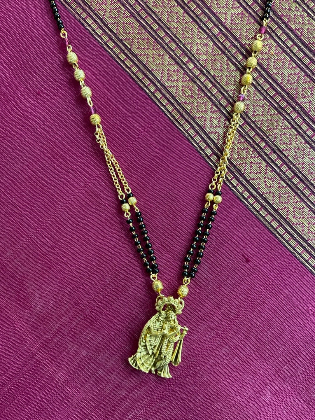 Short Mangalsutra designs